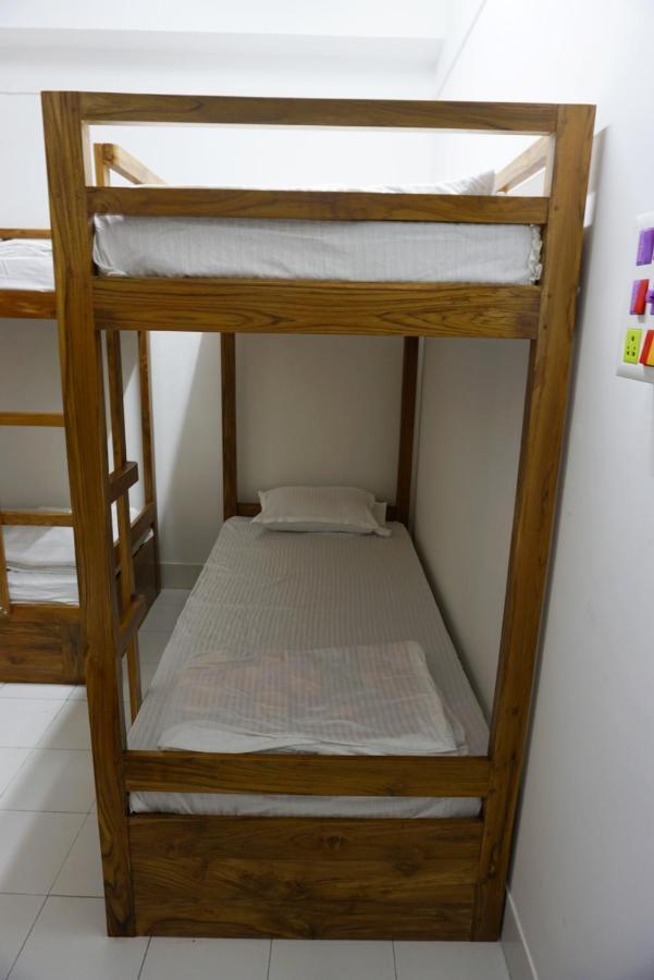 Pause Hostel 구와하티 외부 사진