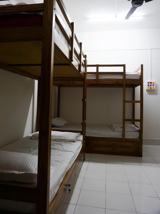 Pause Hostel 구와하티 외부 사진